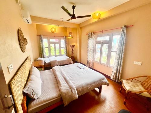 Paris Guest House Airport in Chitwan