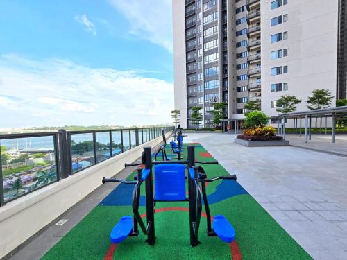 Sea View R&F Princess Cove Seine Region near Shami Banana Leaf Delights