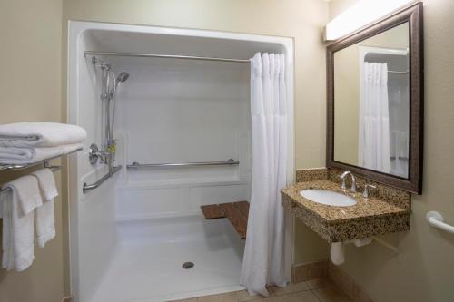 Staybridge Suites Minneapolis-Bloomington by IHG in Bloomington, USA