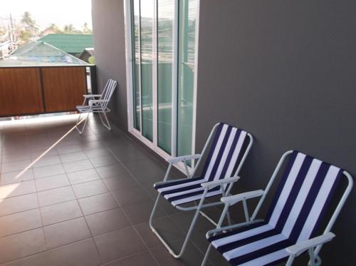 マリーナ レジデンス (Marina Residence) in ボープット