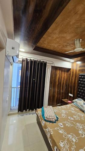 Stay N Slay Apartment in Kapri