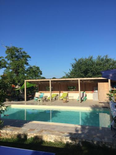 séjours lavalette Nadine (sejours lavalette Nadine) in Saint-Remy (Midi-Pyrenees)