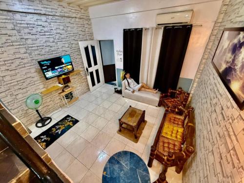 Axon Cozy Modern House Blue Unit Near The Walking Street - Angeles / Clark