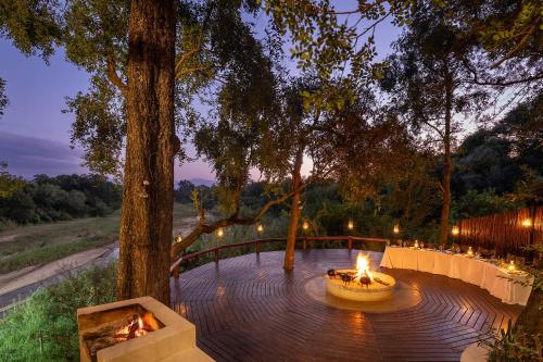 Kuname Safari Lodge - 레스토랑