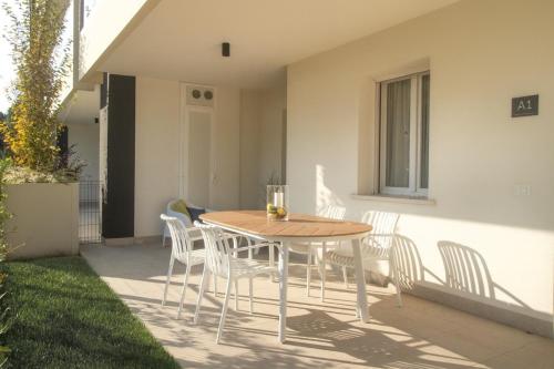 Terrazzo/balcone, BIA'S Beach - appartamenti fronte mare in Bibione