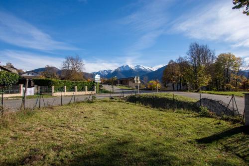 Dārzs, La Bergère - Proche Ax‑les‑Thermes (La Bergere - Proche Ax‑les‑Thermes) in Ignaux