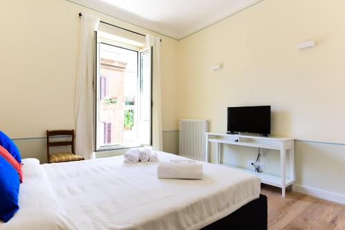 Bright and Comfy 3 bedroom apt in Monti, Rome (photo 10)