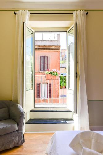 Bright and Comfy 3 bedroom apt in Monti, Rome (photo 2)