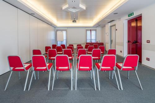 Best Western Hotel I Triangoli - image 14