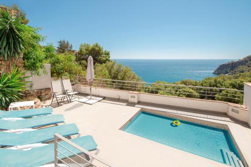 Costa Tropical Sea View House with Heated Pool and Sauna