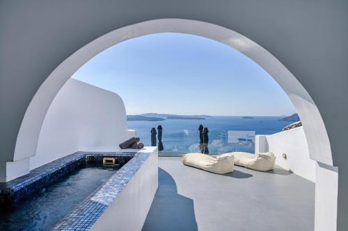 جاكوزي, Oia Suites in أويا