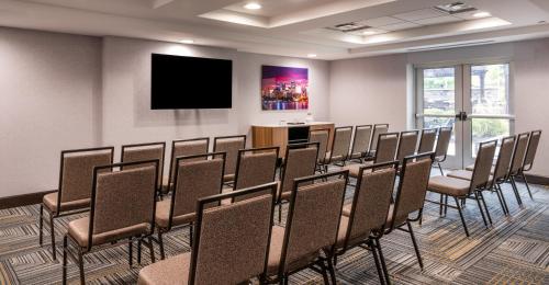 Homewood Suites by Hilton Pittsburgh-Southpointe - image 31