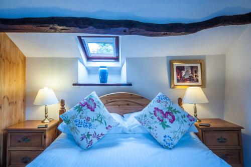 Bridge End Farm Cottages - image 14