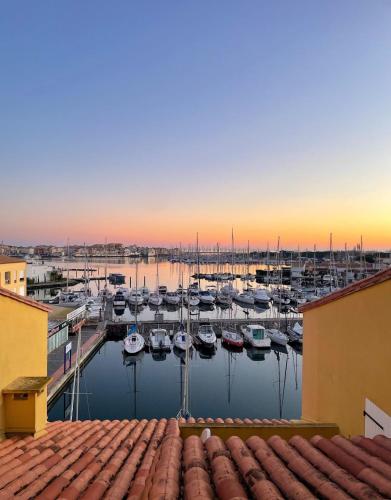Centre port Cap d'Agde - Résidence la désirade