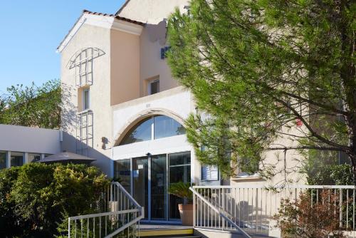 Pintu masuk, Hotel Cyano Frejus-Saint Raphael in Frejus