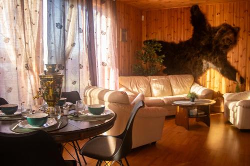 ANJ Bebru Nams - Beaver Lodge in Ķeipene