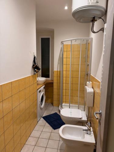 "Coccole nel borgo" 2min to outlet apartment with terrace - Montacuto