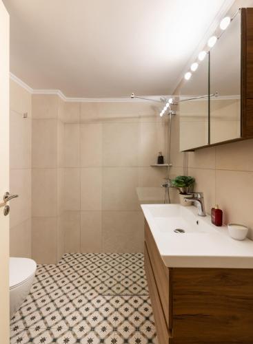 Mia Homes - Acropolis II - image 5