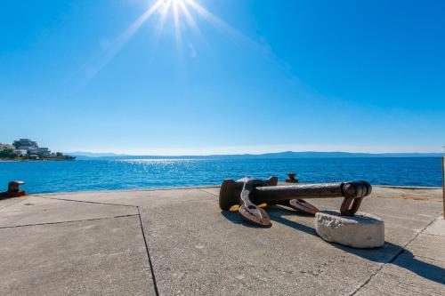 Apartment Vela - with parking - image 13