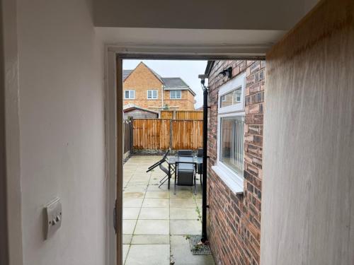 Knotty Ash - 3 Beds - Sleeps 6 - On-Site Parking in Croxteth