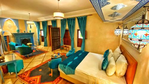 room detail thumbnail 1