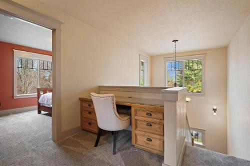 Awbrey-AC-By DT-4BR/2.5BA - image 14