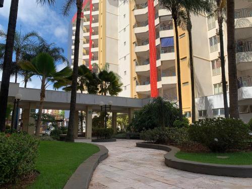 Sodas, Eldorado Thermas Park Localização Top área de Lazer Completa (Eldorado Thermas Park Localizacao Top area de Lazer Completa) in Caldas Novas