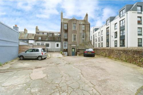 High Street Hideaway in Kirkcaldy