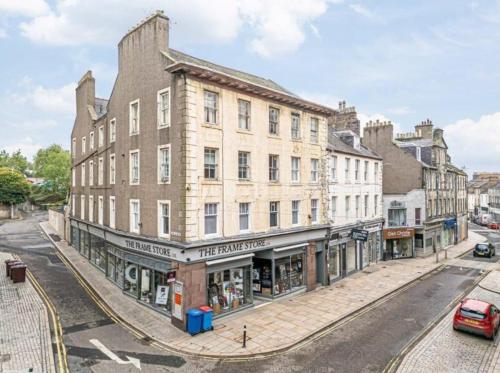 High Street Hideaway in Kirkcaldy