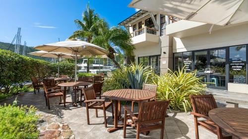 Facilities, Moorings Yacht Club in Great Mountain