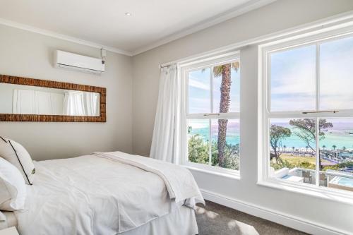 Incredible 6bed w Pool in Camps Bay Villa Galazzio - image 5
