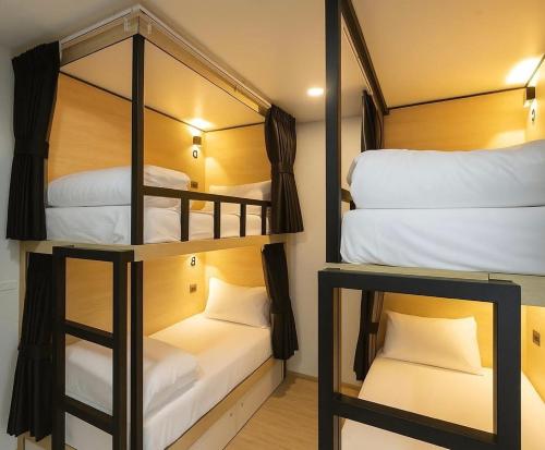 City Pause Hostel Room Type - Bunk Bed in 4-Bed Dormitory - Mixed