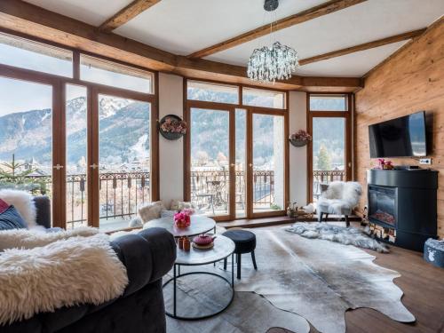 Diamond - Hyper Central 2 Bedrooms - Magnificent Views