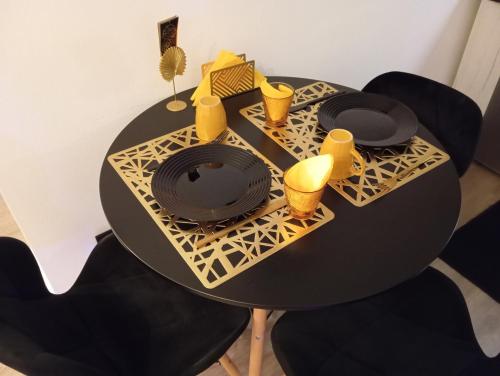 Black Diamond Lux - deluxe riverside apartment in Senta