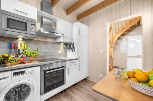 Kitchen, Ferienhaus Trolljenta Olpenitz in Olpenitz