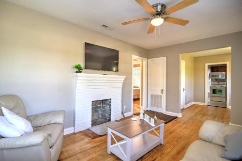 Vintage home in the heart of Valdosta in 華爾多斯塔