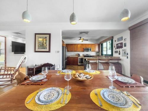 Sunny Rio Mar Escape With Balcony Beach n Pool in Rio Grande