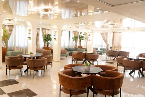 Oprema, Kinorot Hotel in Tiberias