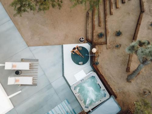 Villa Paloma - Cowboy Tub, Hot Tub, Firepit in Yucca Valley, USA