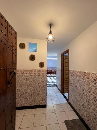 Riad Kinane Romann