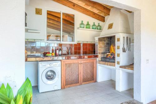 Villa Can Guaita by Villa Plus - image 3
