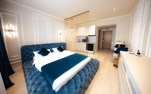 YamaLuxe Luxury Apartments - București 4