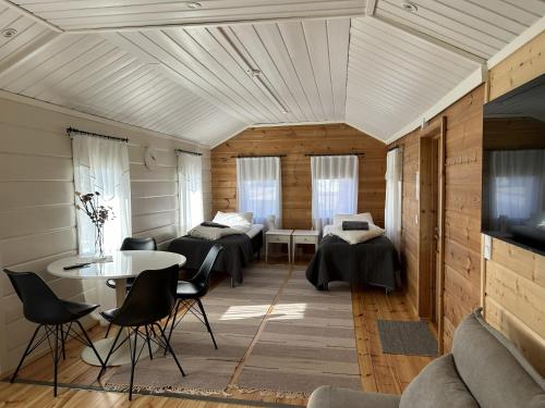 Piilopirtin Lomamökit (Piilopirtin Lomamokit) in โออูลู