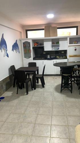 Faciliteiten, Conjunto Residencial Emerald Suites in Tucacas