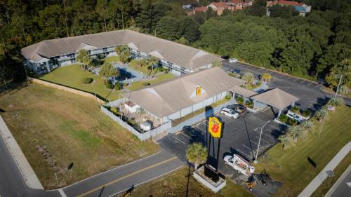 Super 8 by Wyndham Hardeeville - main image