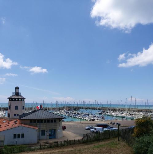 Appartement avec vue mer, port et golf