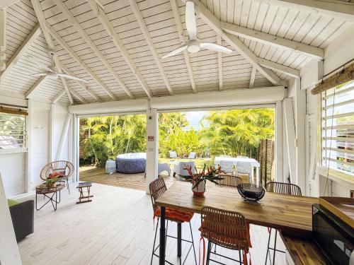 Au son des Grenouilles in ซานต์ โรเซ