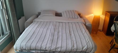 Bel appartement Villers sur Mer avec vue sur la mer in วีล ซูร์ แมร์