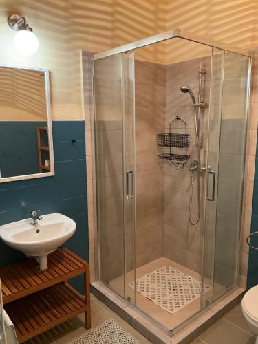 ฝักบัว, Apartmán Ekonomy (Apartman Ekonomy) in สเนซเน