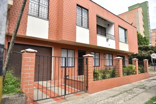 Laureles Sweet Home